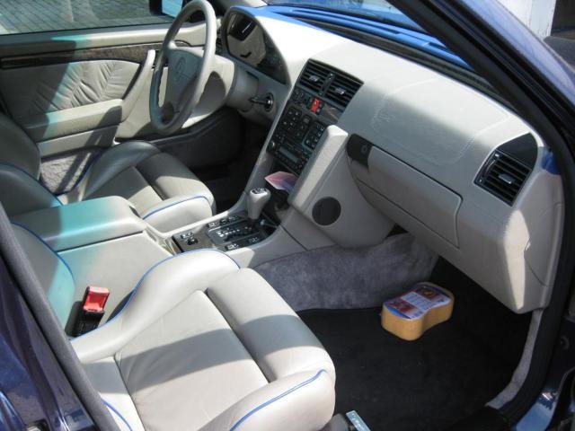 Mercedes Benz w202 Interior